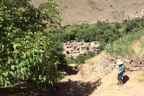 Trekking por el valle de Imnane 